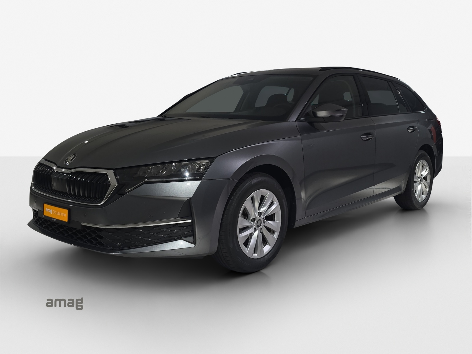 SKODA Octavia Combi 1.5 TSI mHEV DSG Dynamic-image-0