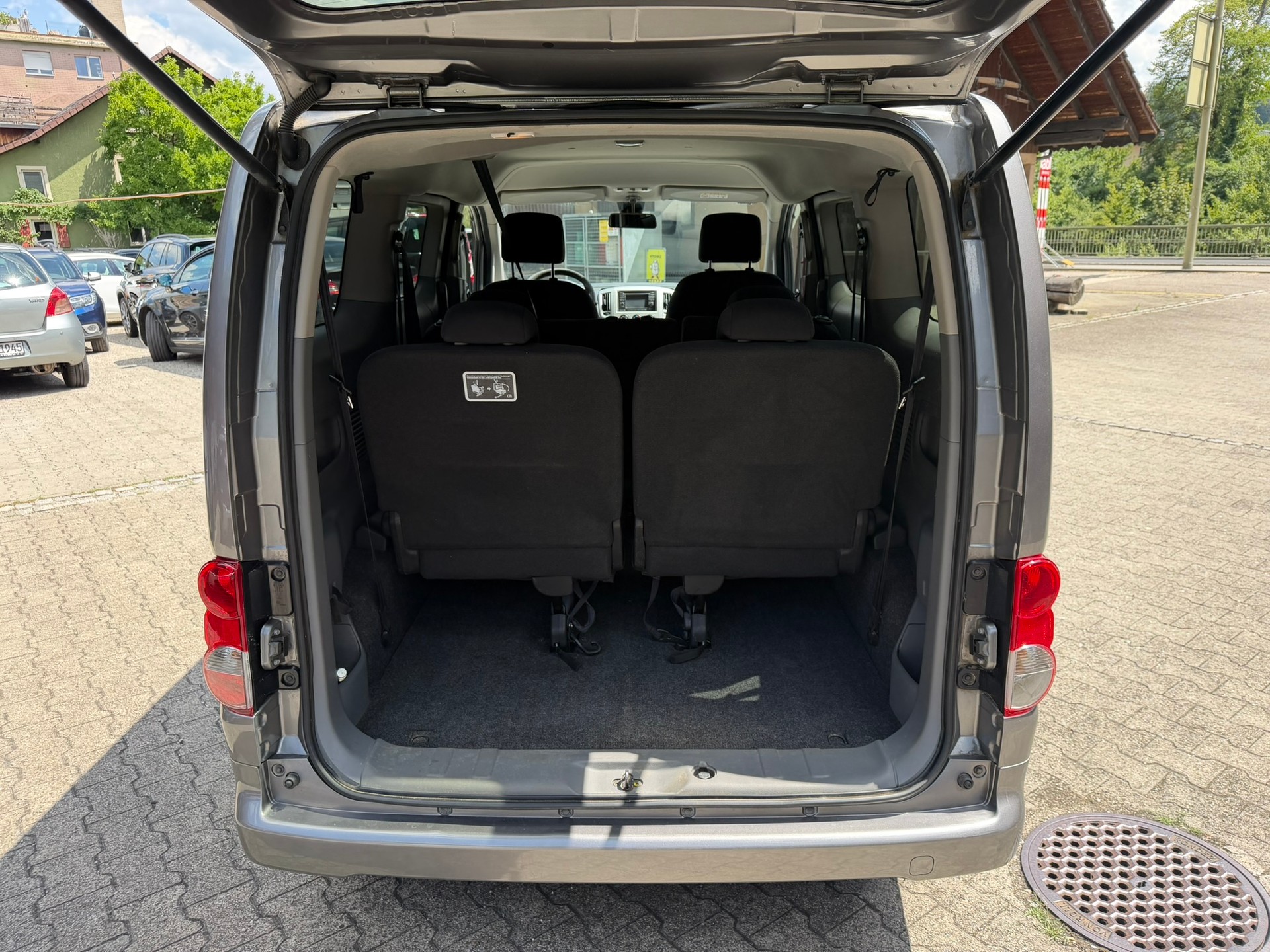 NISSAN NV200 1.5 dCi 110 Evalia Tekna-image-6