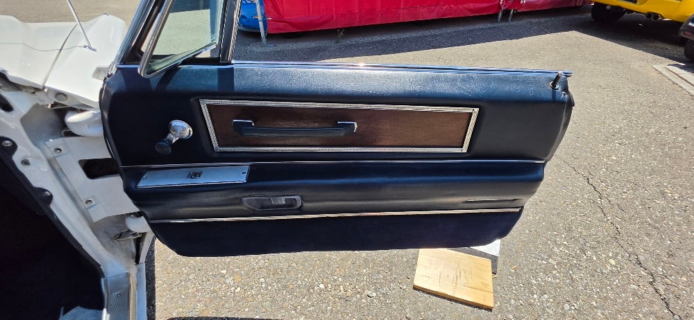 CADILLAC 1968-image-17