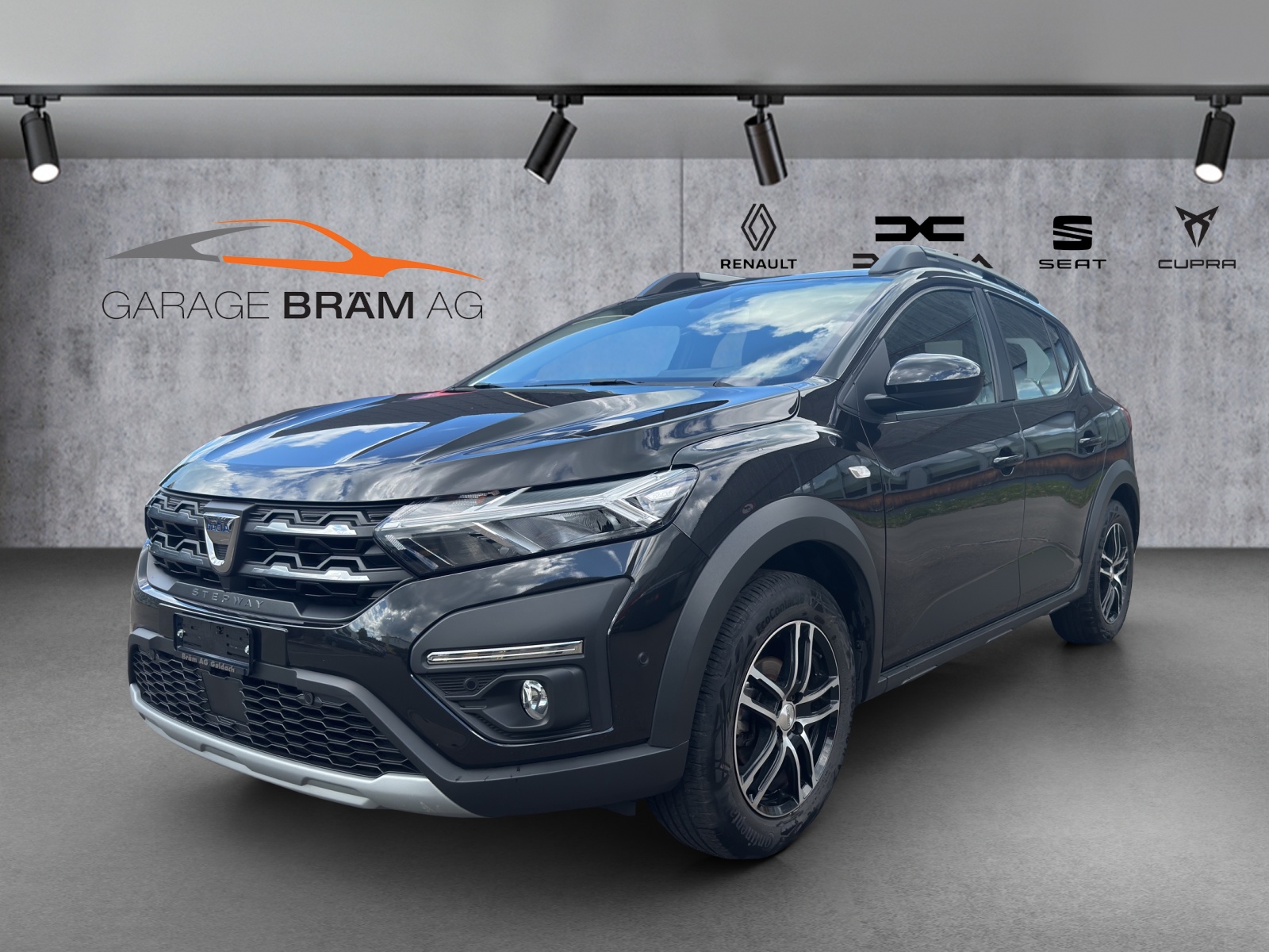 DACIA Sandero Stepway TCe 90 Comfort-image-0