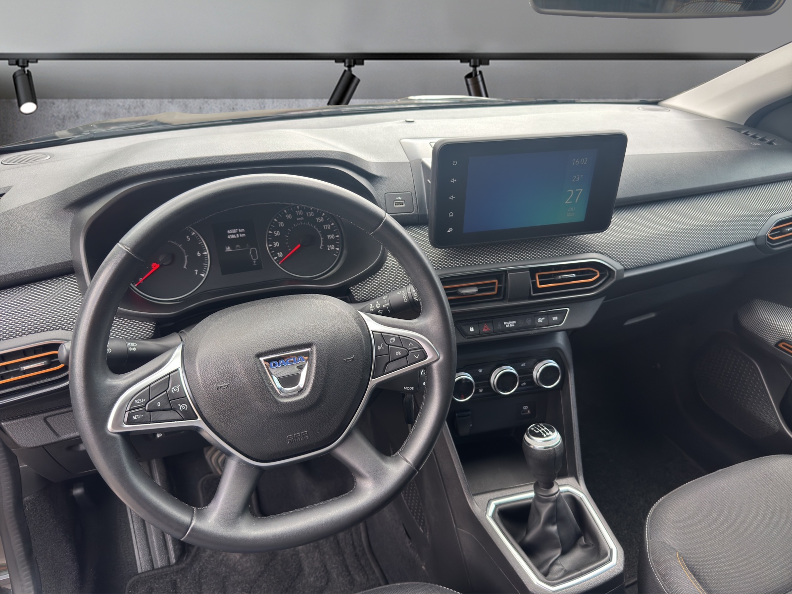 DACIA Sandero Stepway TCe 90 Comfort-image-8