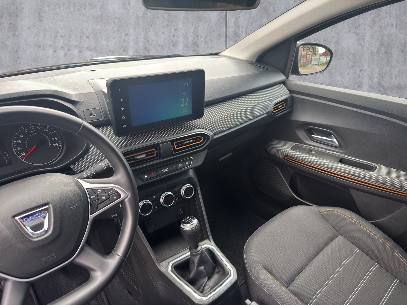 DACIA Sandero Stepway TCe 90 Comfort-image-9