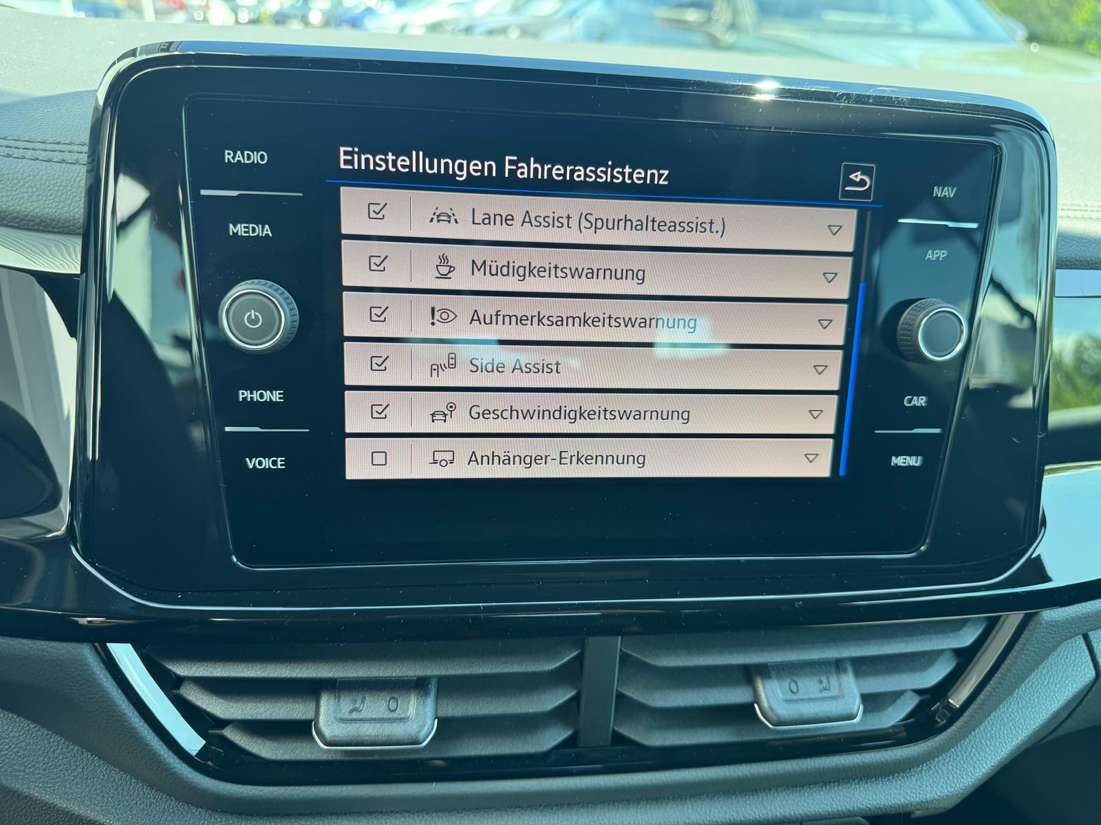 VW T-Roc Cabriolet 1.5 TSI EVO Style DSG-image-10