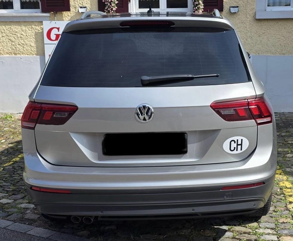 VW Tiguan 2.0 TDI SCR Comfortline 4Motion DSG-image-4