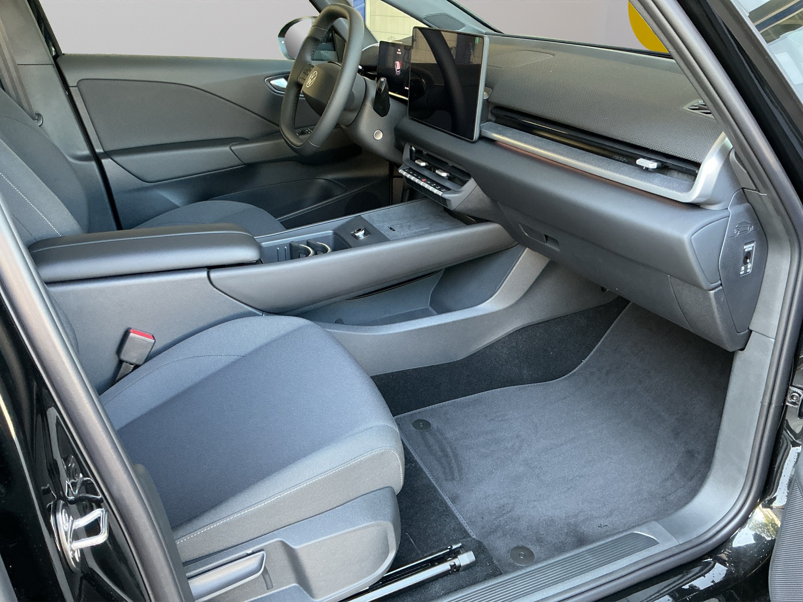 VW ID.3 Neo 50 kWh 170PS Life-image-10