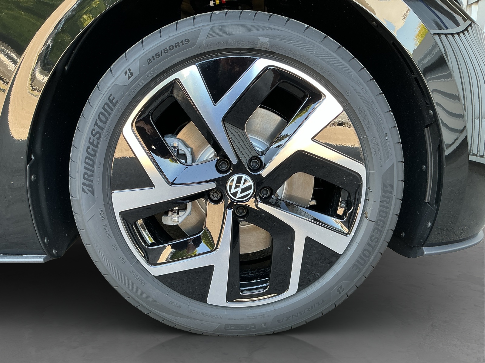 VW ID.3 Neo 50 kWh 170PS Life-image-11
