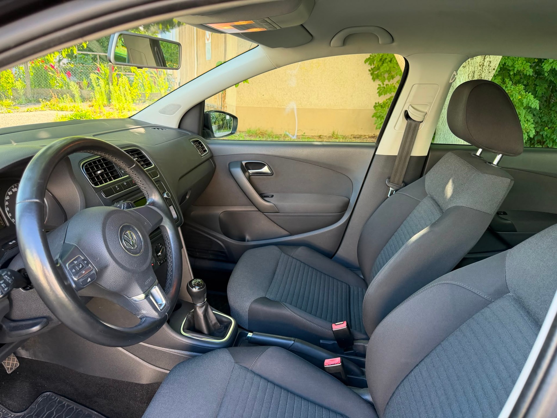 VW Polo 1.2 TSI Comfortline-image-13