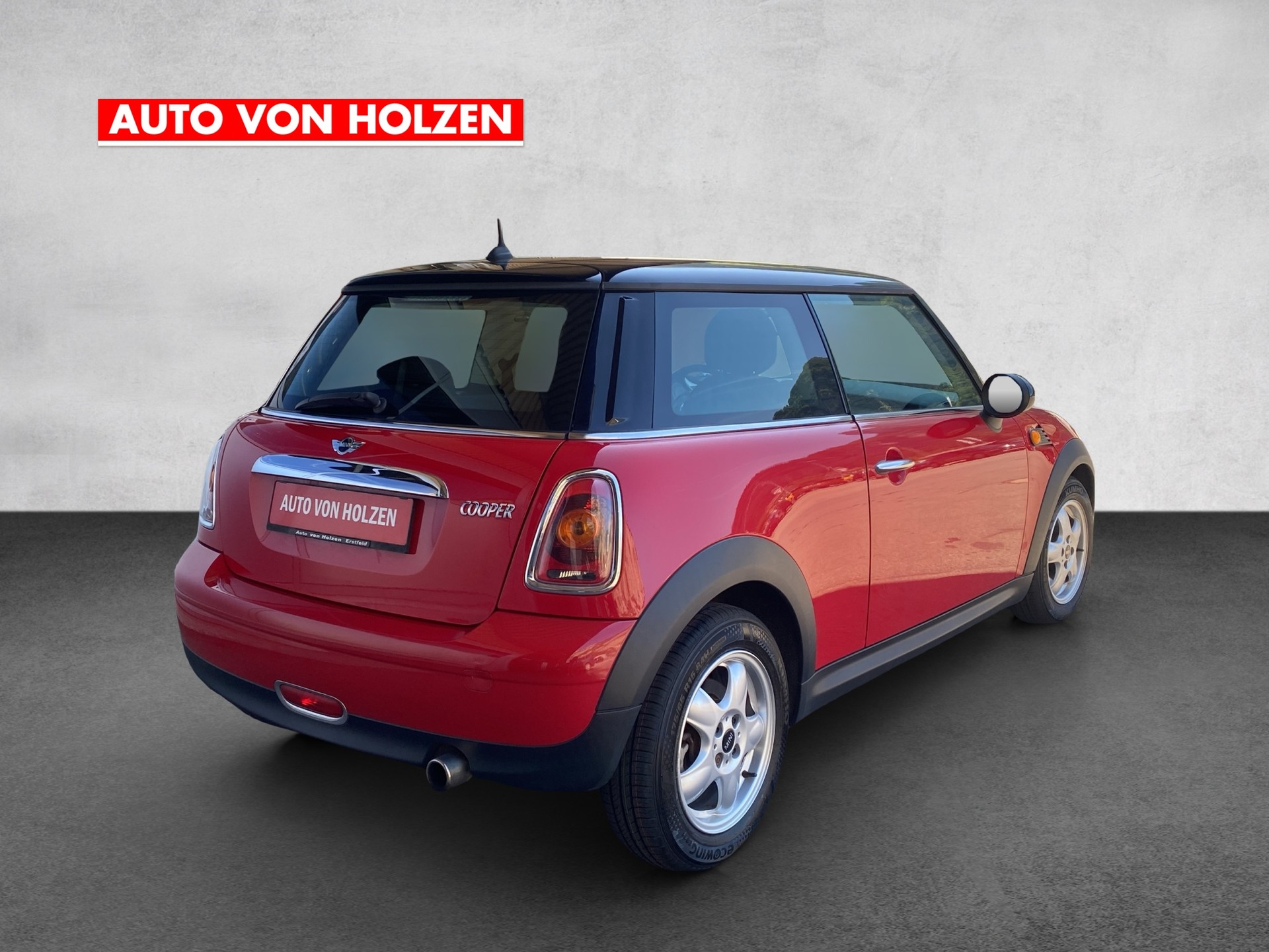 MINI Cooper-image-2