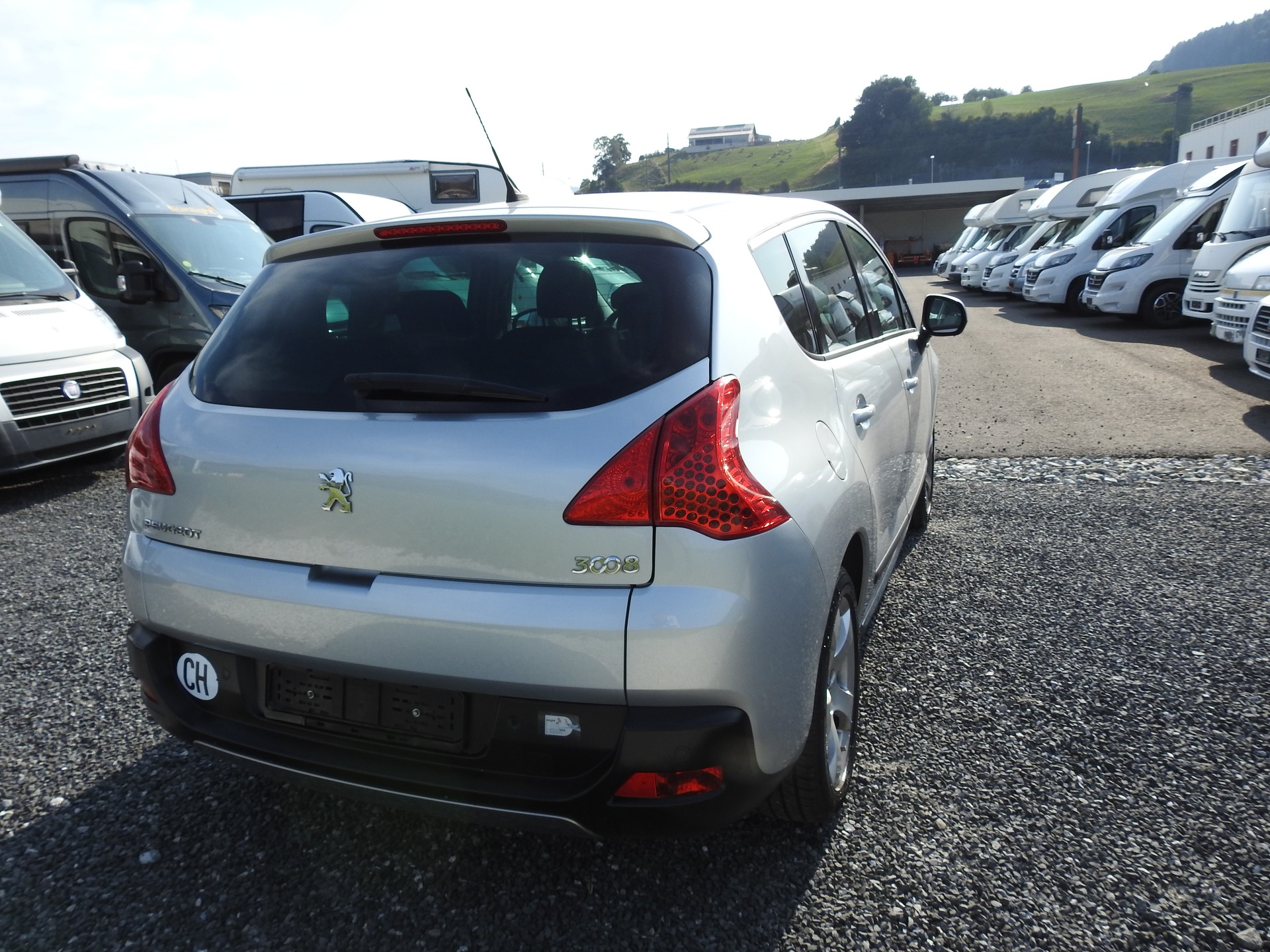 PEUGEOT 3008 1.6 16V T Sport Pack Tiptronic-image-5