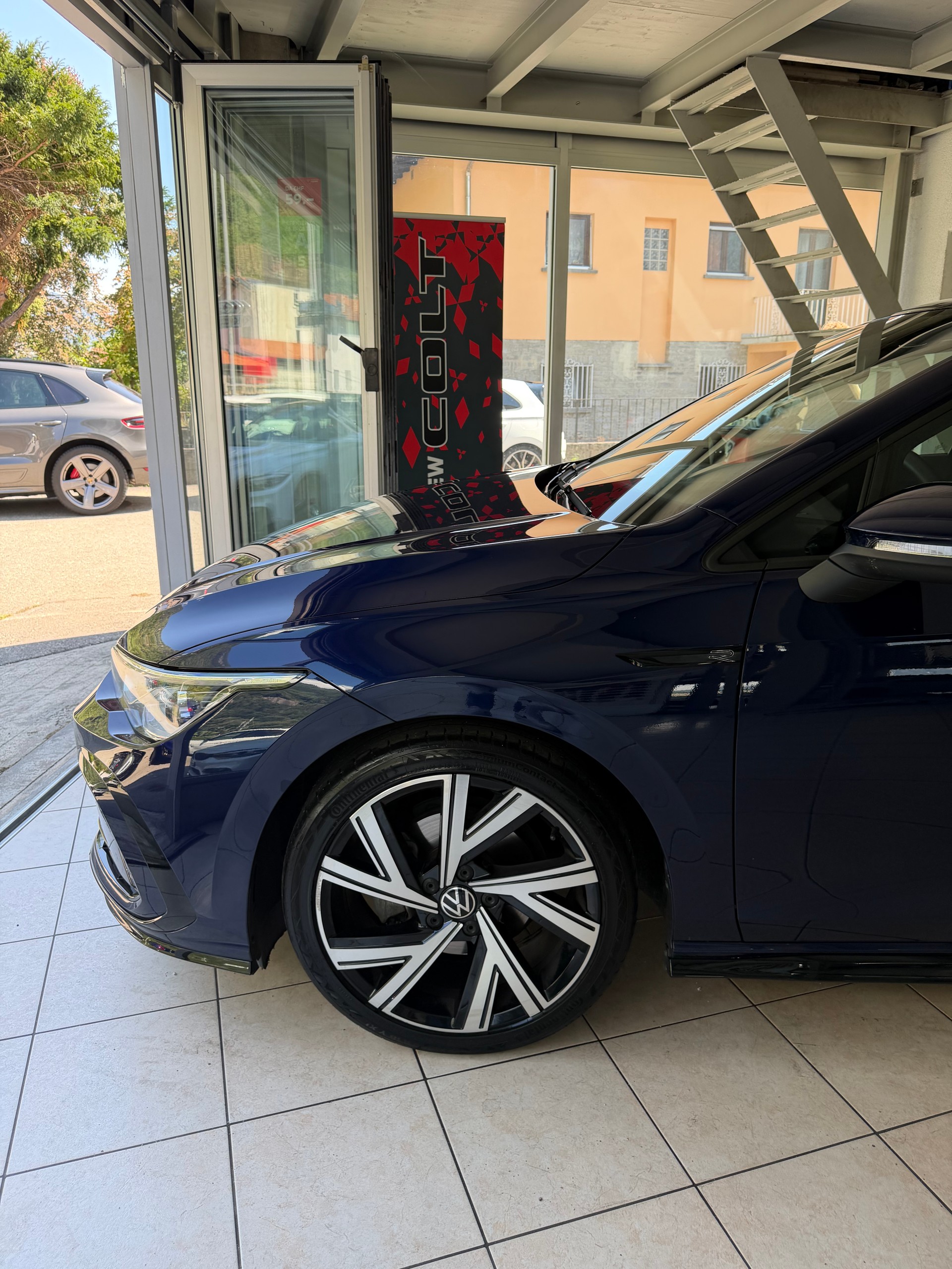 VW Golf 1.5 eTSI mHEV ACT R-Line DSG-image-1