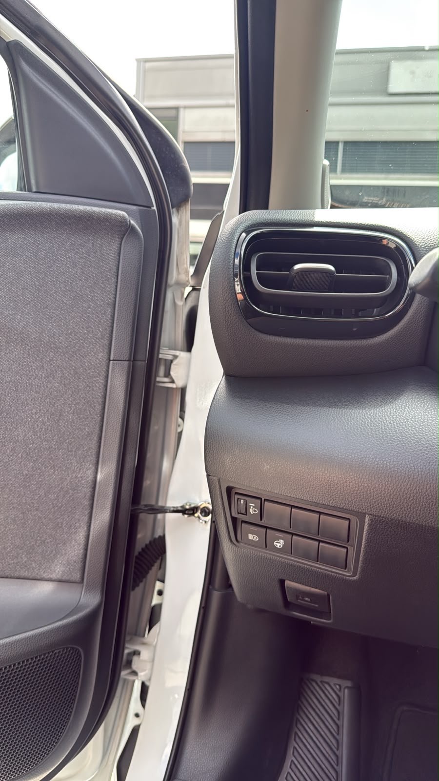 MAZDA 2 Hybrid Select-image-16
