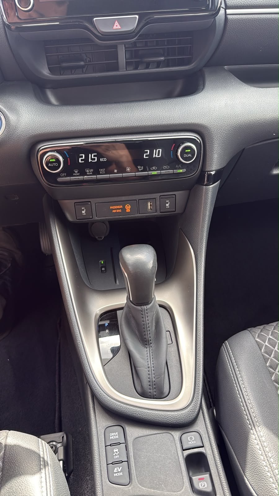 MAZDA 2 Hybrid Select-image-18