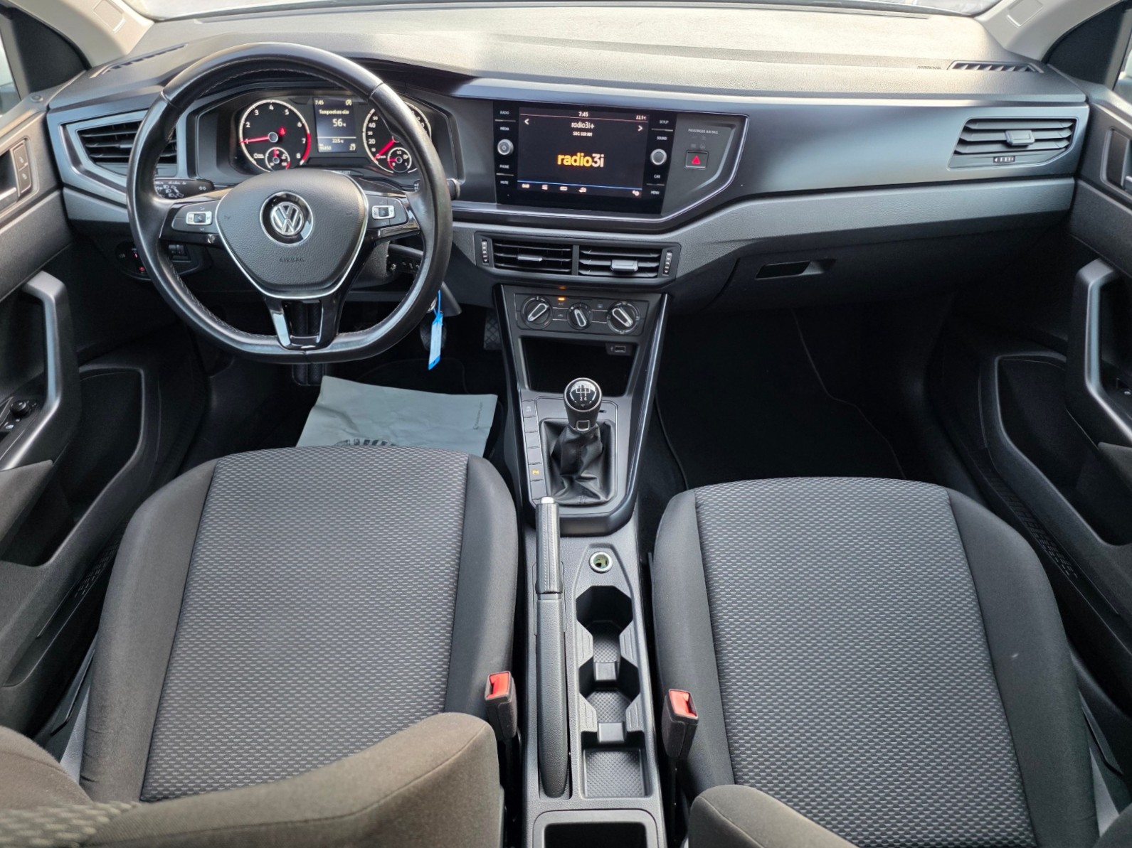 VW Polo 1.0 BMT Trendline-image-7