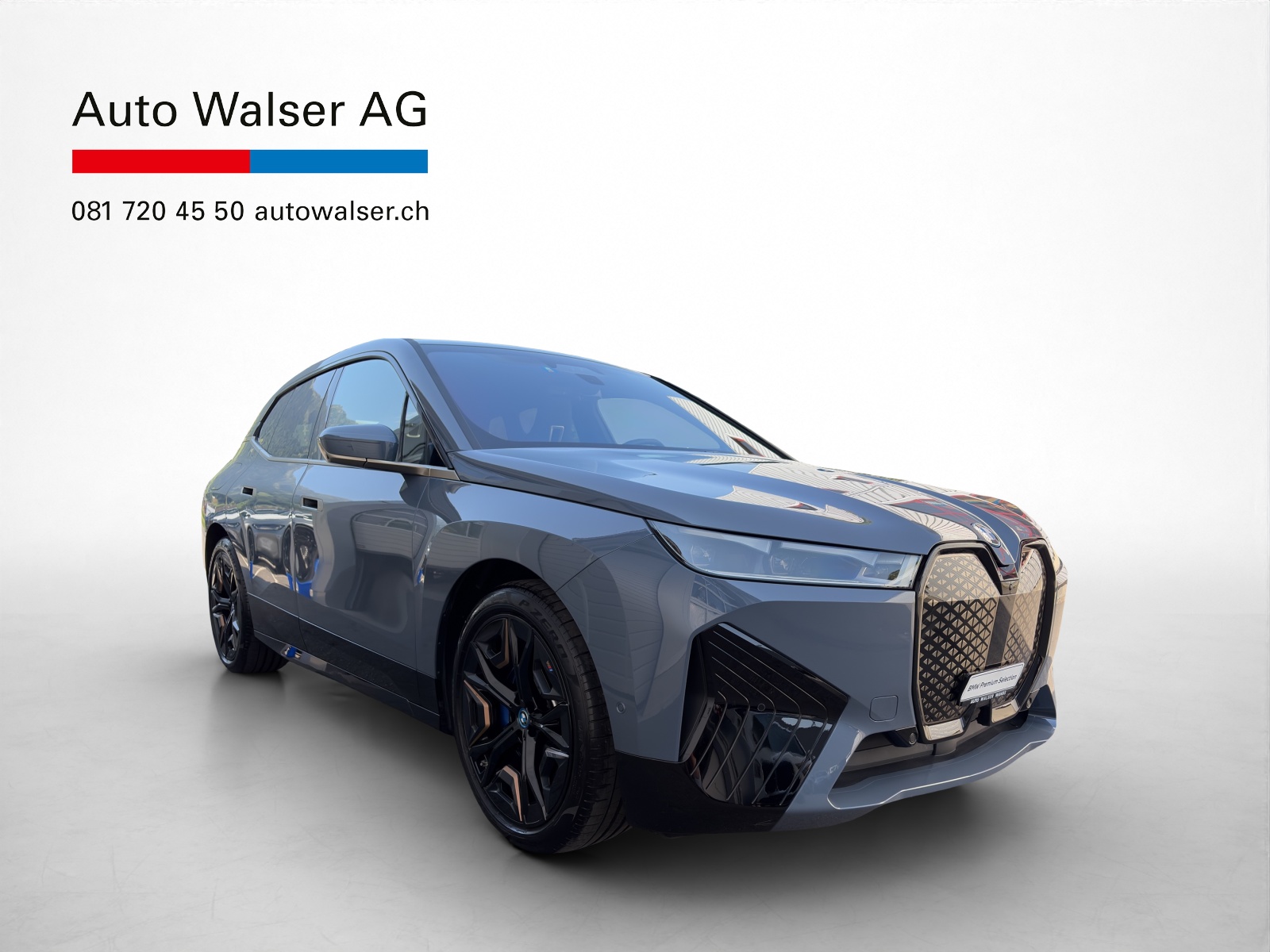 BMW iX xDrive40-image-5