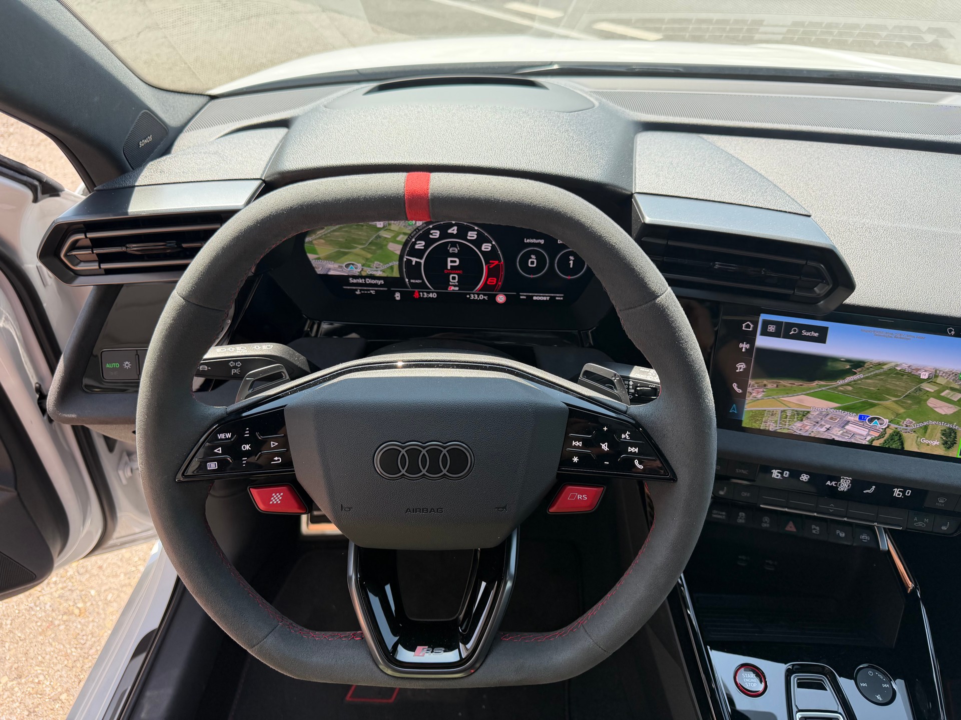 AUDI RS3 Sportback 2.5 TSI quattro S-tronic-image-14