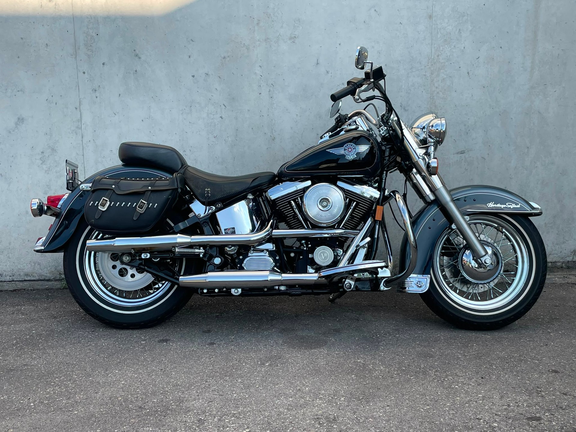 HARLEY-DAVIDSON FLSTN Heritage Special-image-8