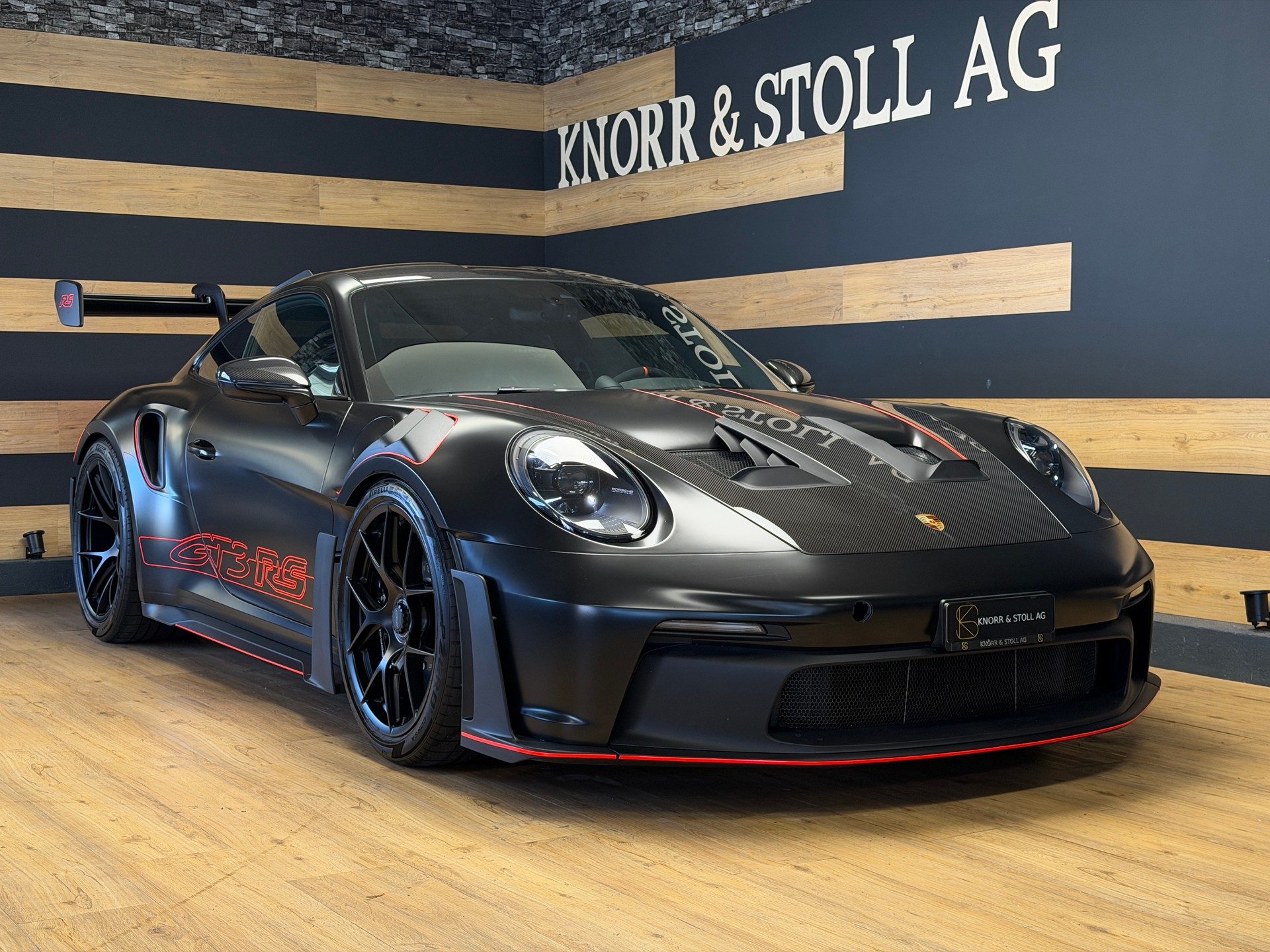 PORSCHE 911 GT3 RS-image-0