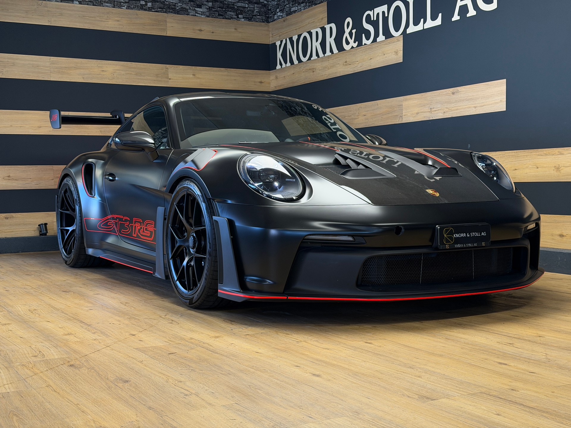 PORSCHE 911 GT3 RS-image-5