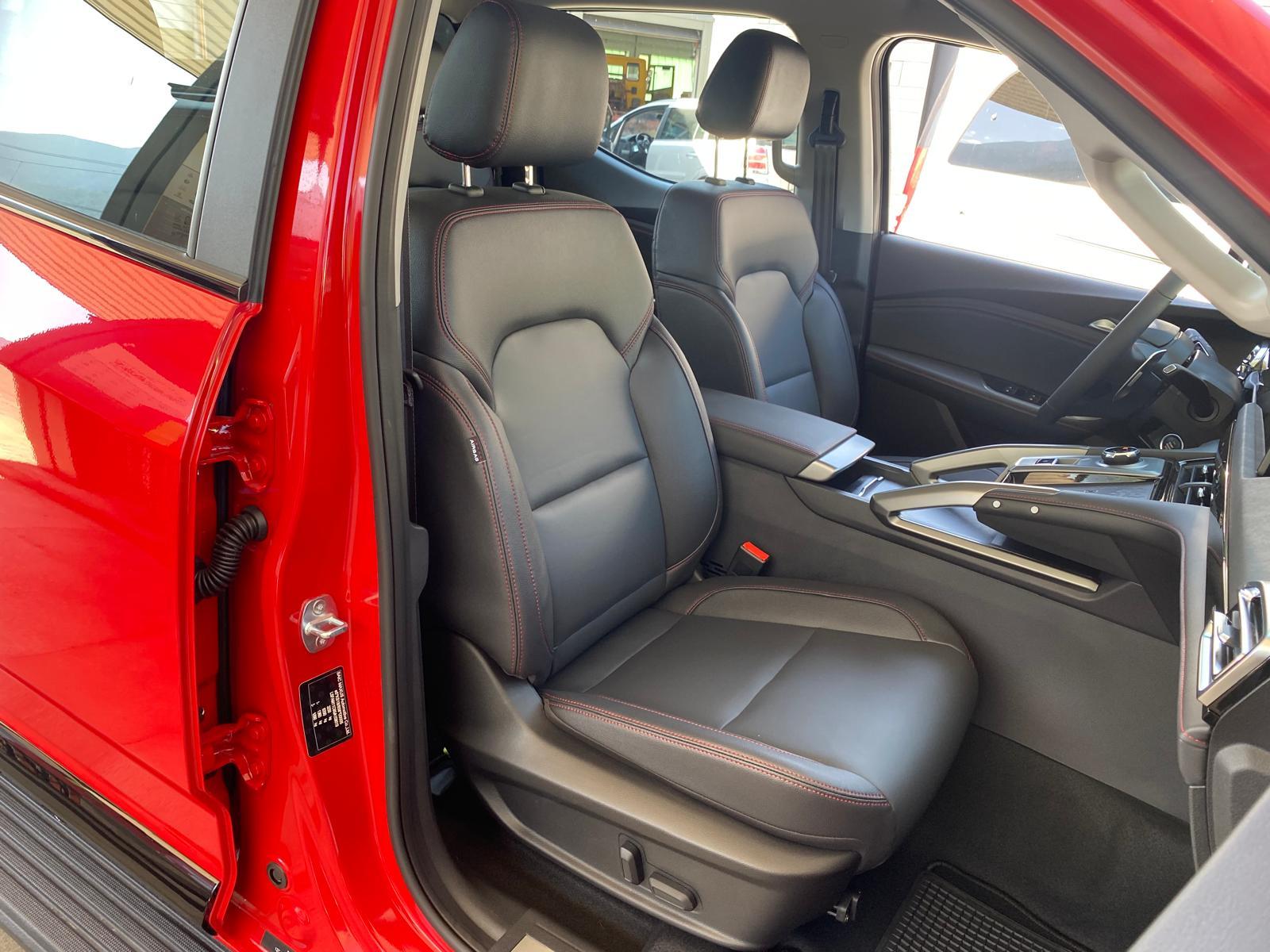 MAXUS T60 Max 2.0 TD Luxury-image-5
