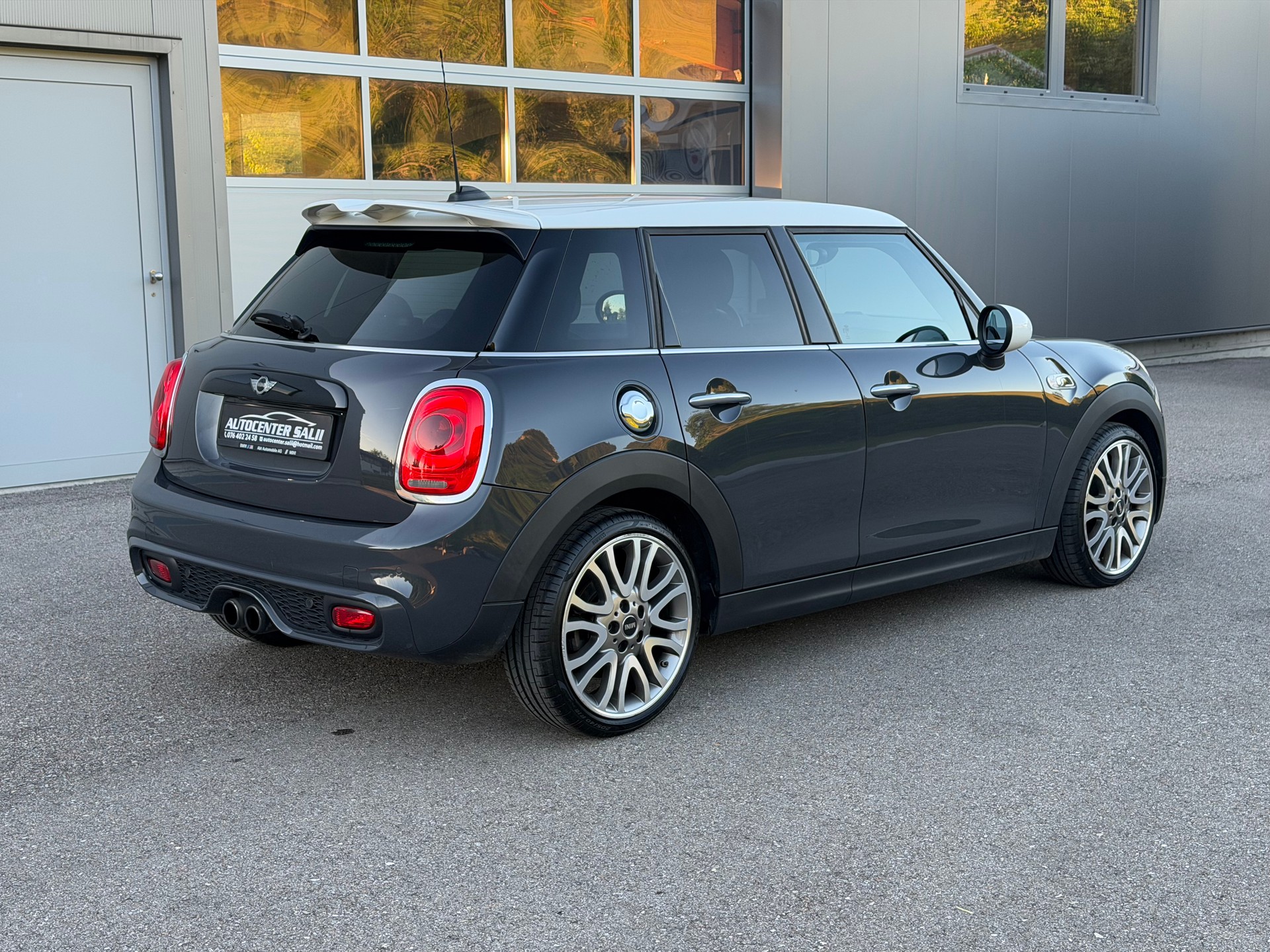 MINI Cooper S Steptronic-image-5