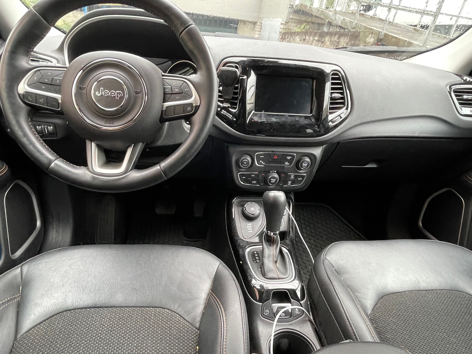 JEEP Compass 1.4 Turbo Opening Edition AWD 9ATX-image-7