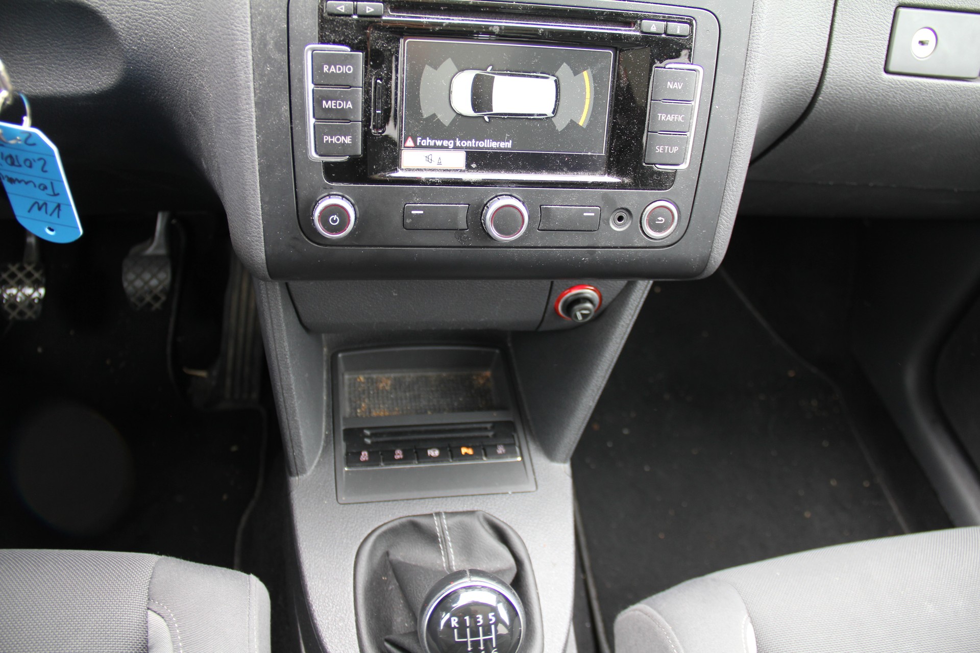VW Touran 2.0 TDI BlueMotion Technology Design-image-10