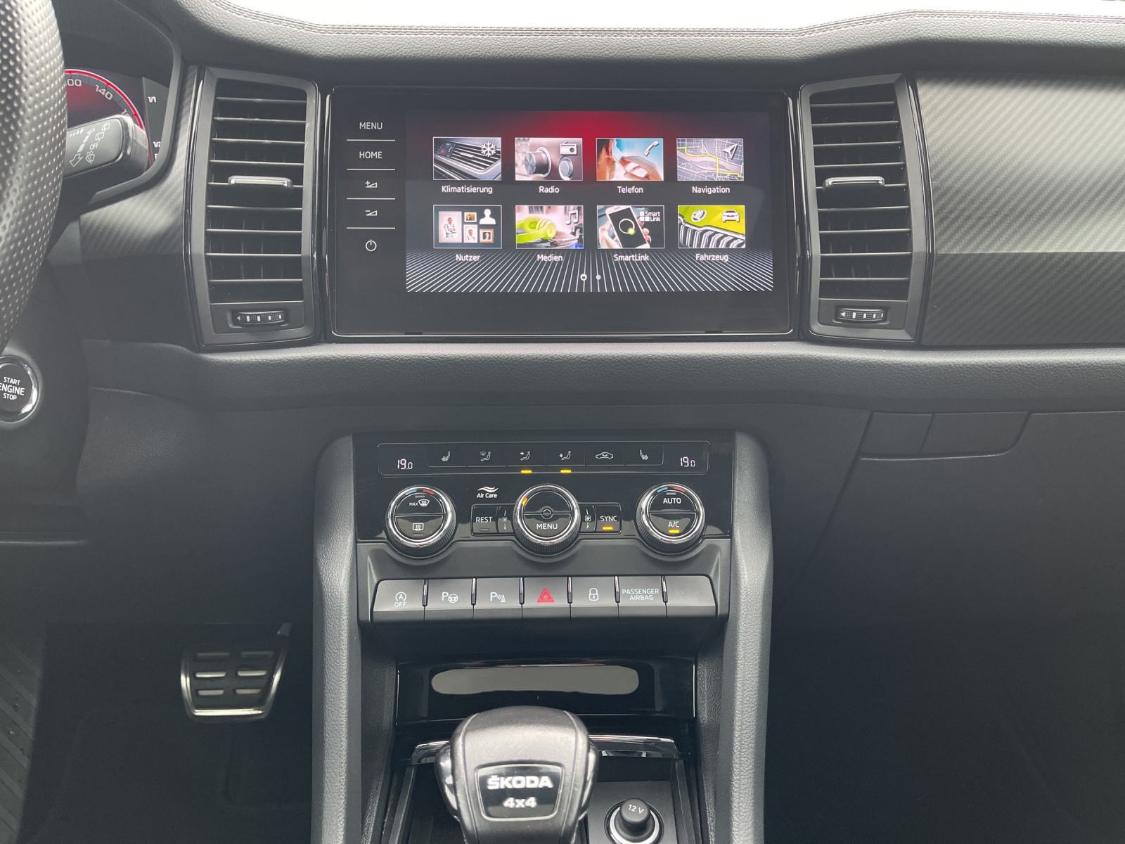 SKODA Kodiaq 2.0 TDI CR SportLine 4x4 DSG-image-10