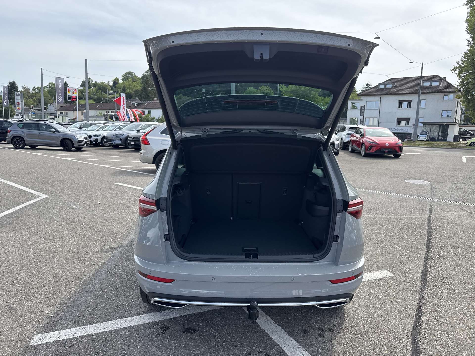 SKODA Karoq 2.0 TSi SportLine 4x4 DSG-Automat-image-7