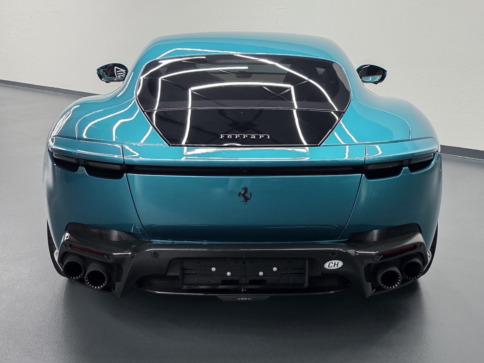 FERRARI Amalfi 3.9 Biturbo-image-7