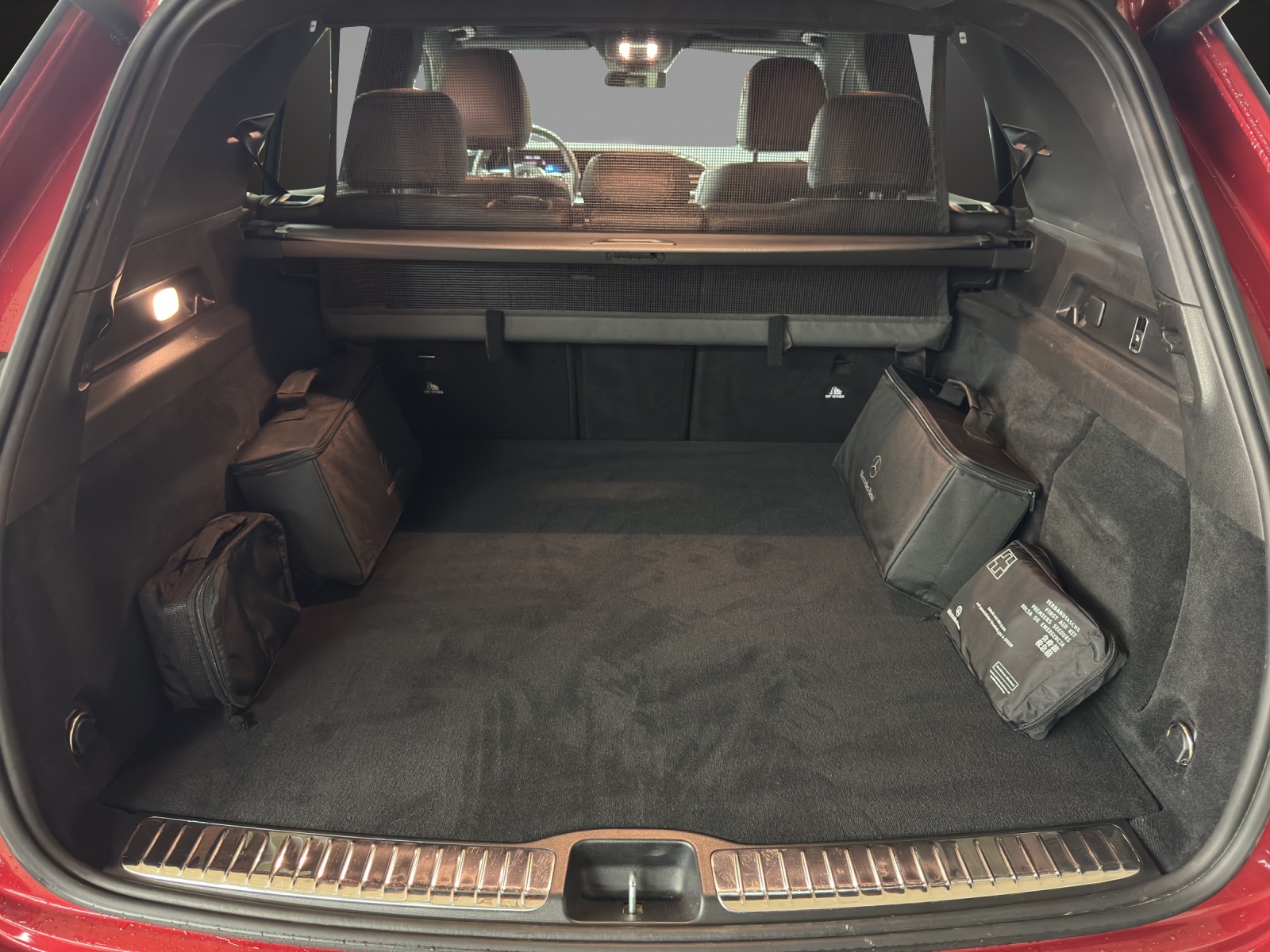 MERCEDES-BENZ GLE 350 e AMG Line 4M 9G-image-8