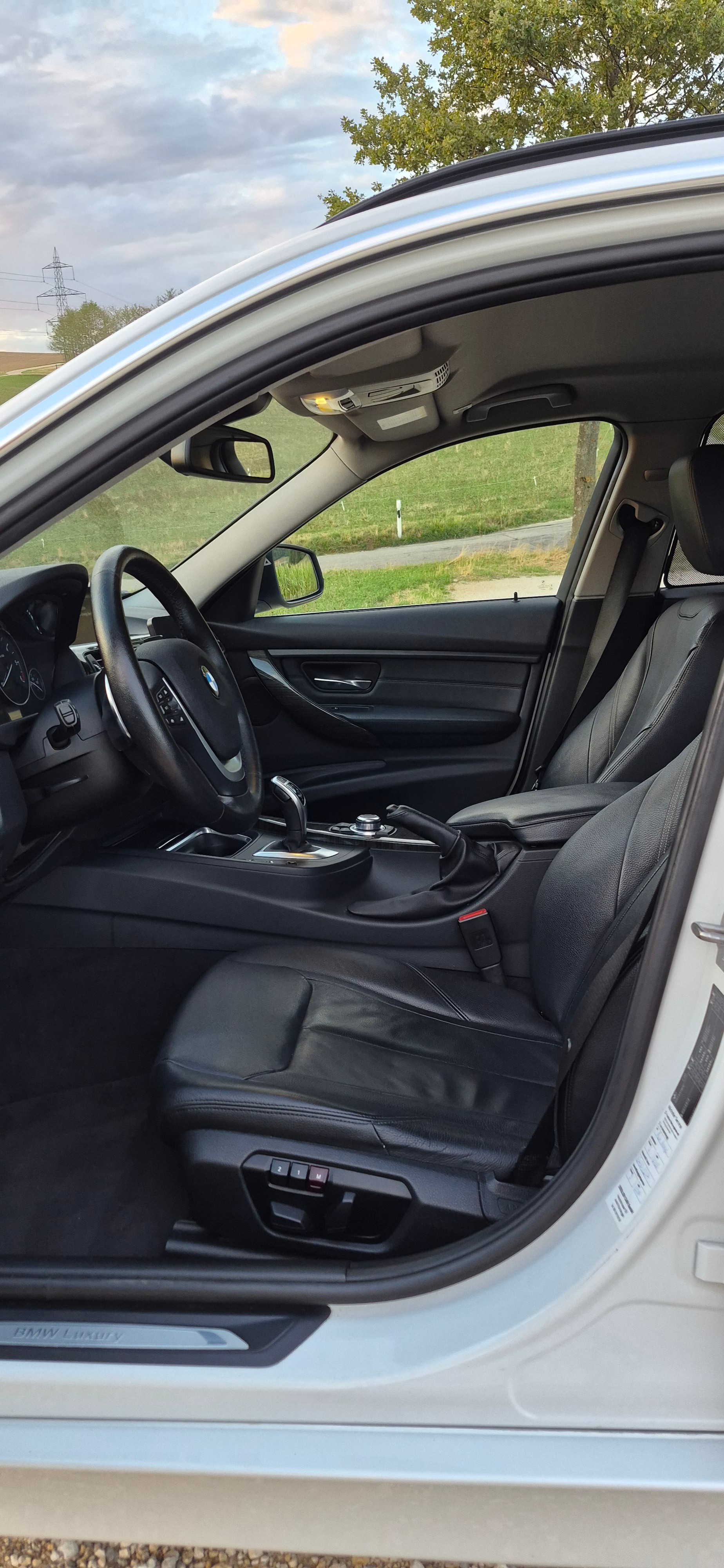 BMW 330d-image-7