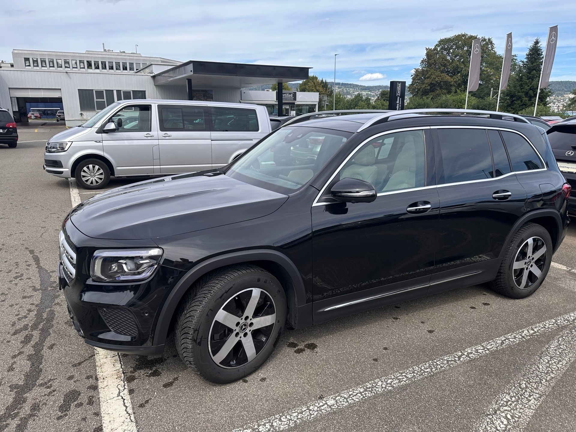MERCEDES-BENZ GLB 220 d Progressive 4matic-image-10