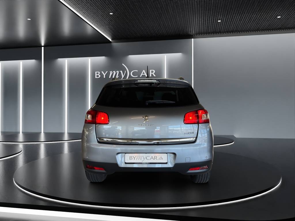 PEUGEOT 4008 1.6 HDi Allure 4WD //Toit panoramique vitré/Caméra de recul/Navigation/DAB+-image-3