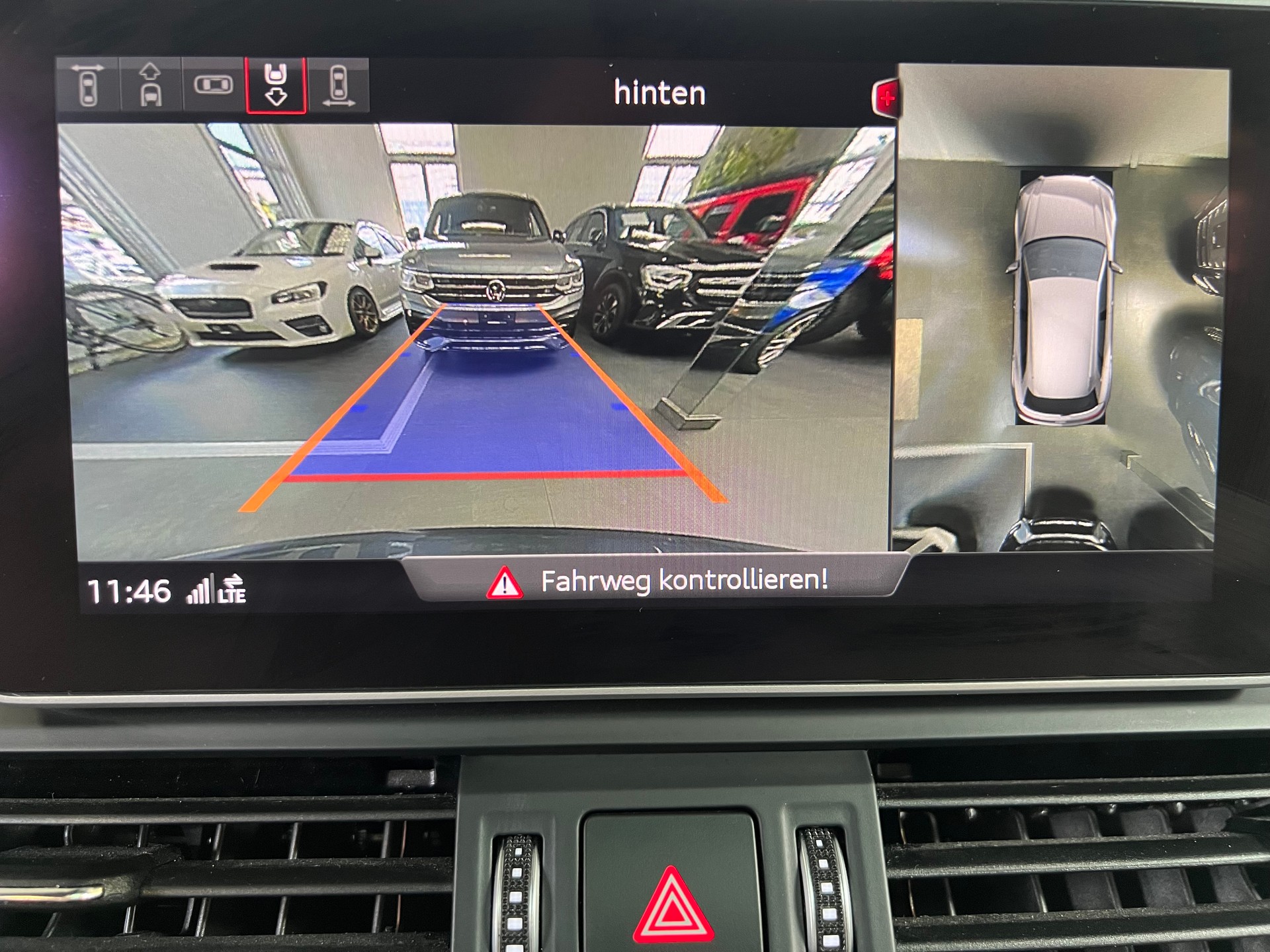 AUDI Q5 50 TFSI e quattro-image-6