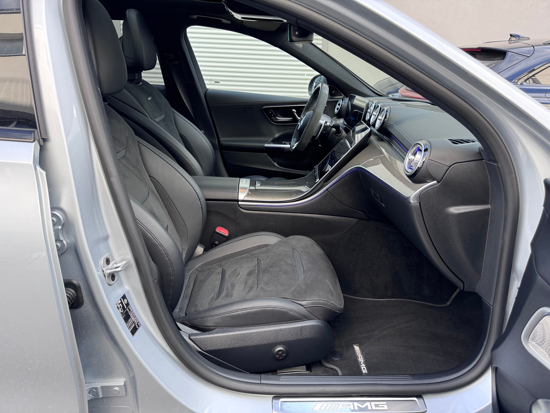 MERCEDES-BENZ C 63 S AMG E Performance 4 Matic Executive Edition-image-8