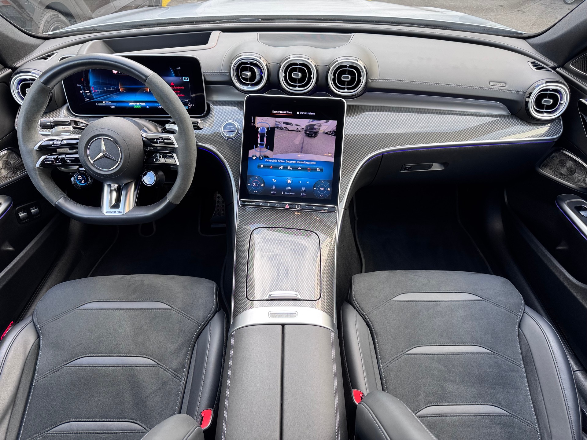 MERCEDES-BENZ C 63 S AMG E Performance 4 Matic Executive Edition-image-4