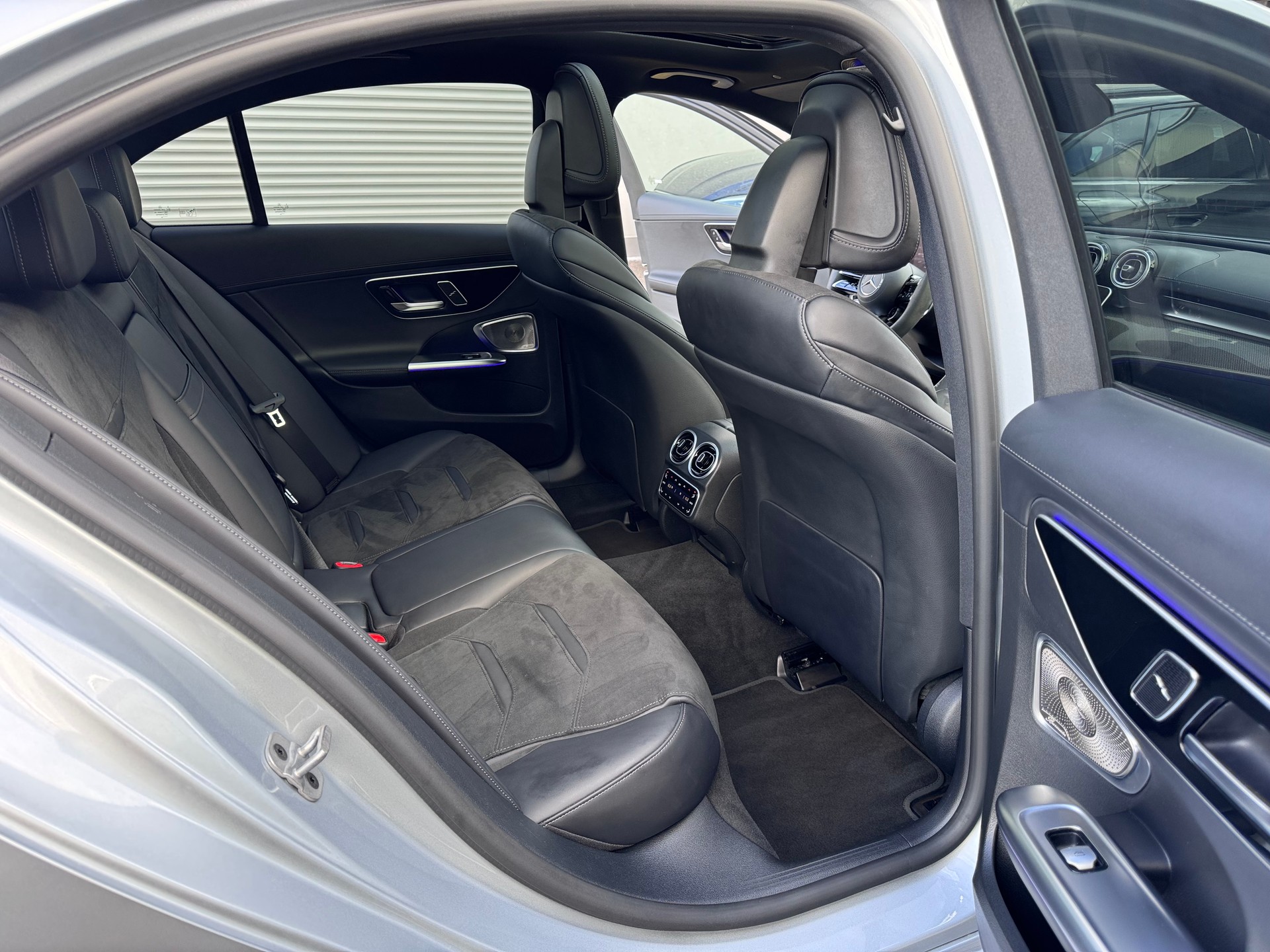 MERCEDES-BENZ C 63 S AMG E Performance 4 Matic Executive Edition-image-10
