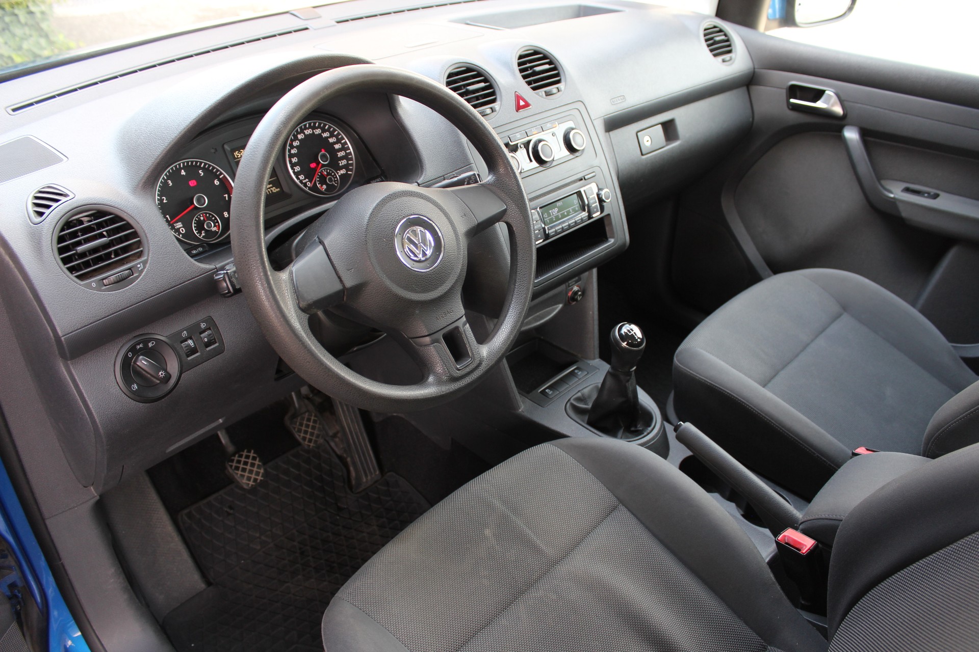 VW Caddy 1.2 TSI Blue Motion Technology Trendline-image-5