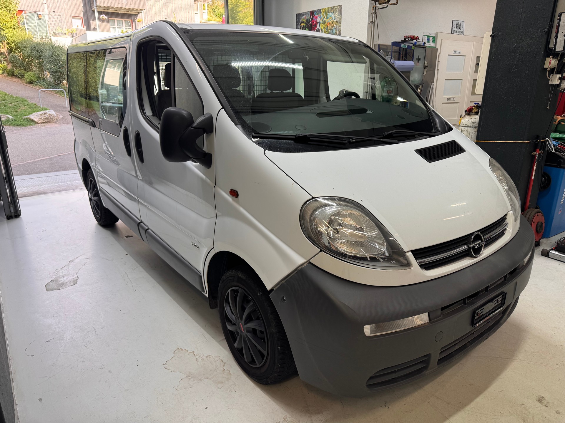 OPEL Vivaro 1.9 CDTI 2.7t-image-1