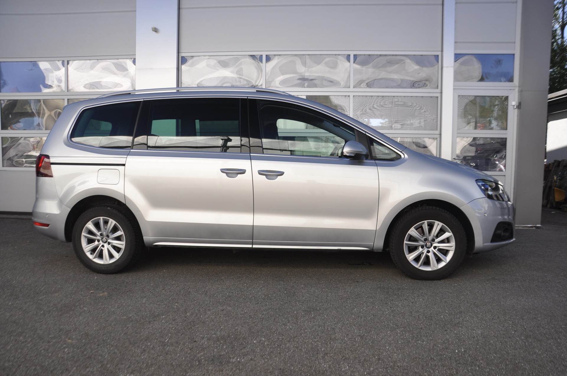 SEAT Alhambra 1.4 TSI DSG Style-image-1