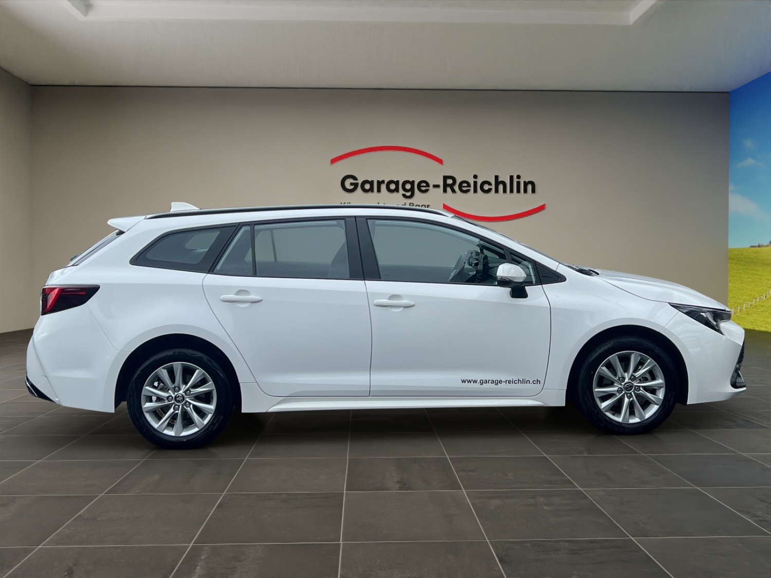 TOYOTA Corolla Touring Sports 1.8 HSD Comfort-image-5