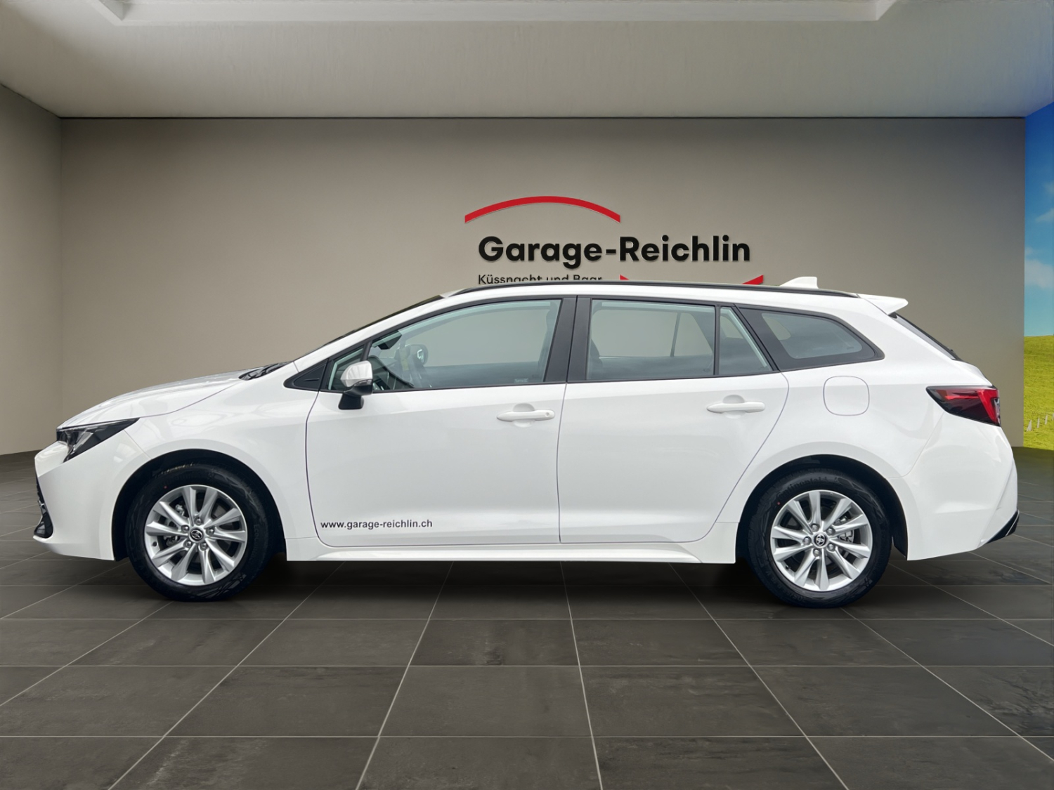 TOYOTA Corolla Touring Sports 1.8 HSD Comfort-image-1