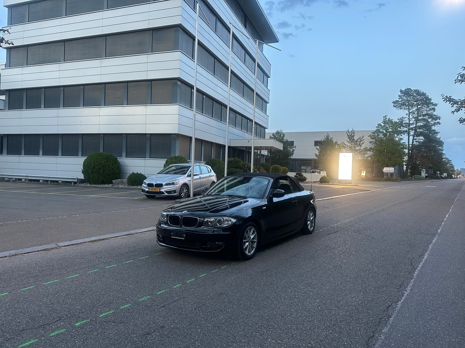 BMW 120i Cabrio Steptronic-image-0