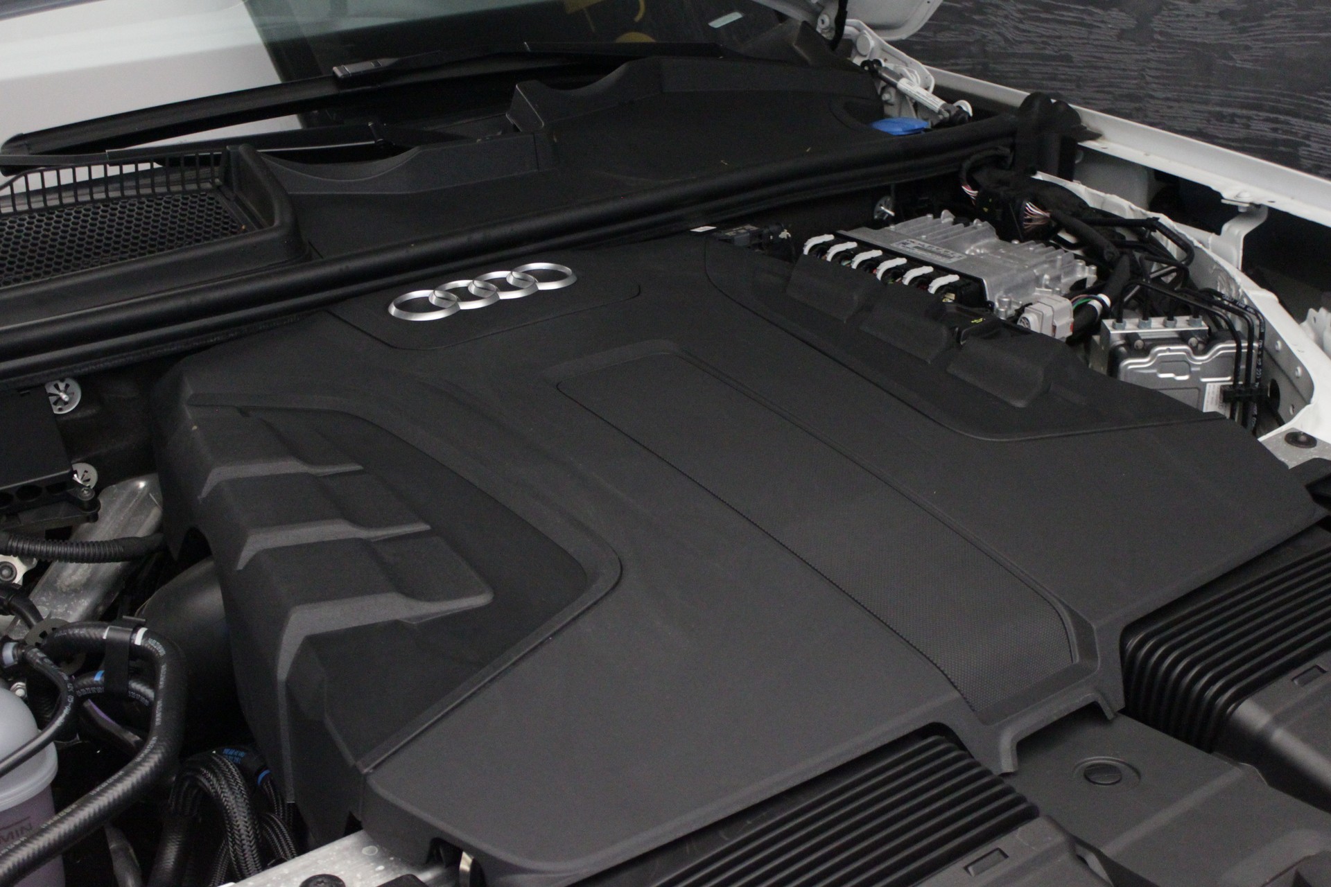 AUDI Q7 45 TDI quattro S Line tiptronic-image-20