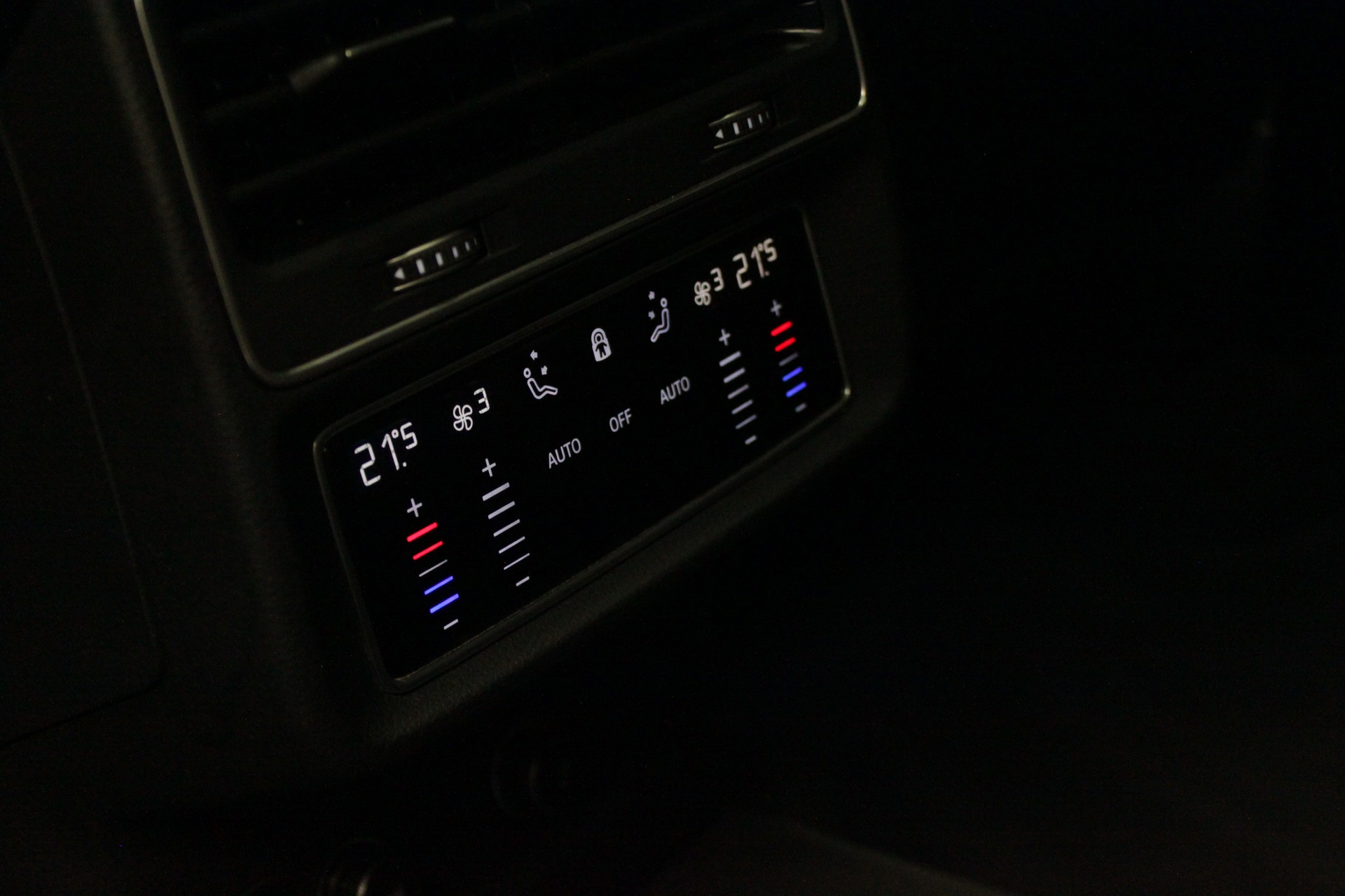 AUDI Q7 45 TDI quattro S Line tiptronic-image-15