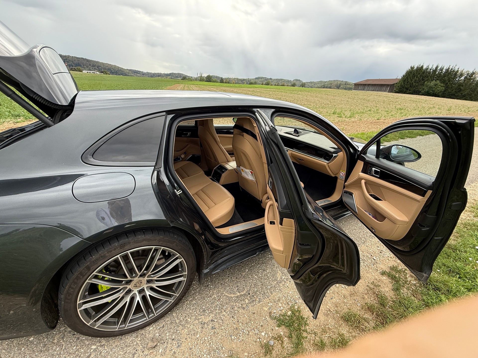 PORSCHE 2.9 V6 4 E-Hybrid-image-4