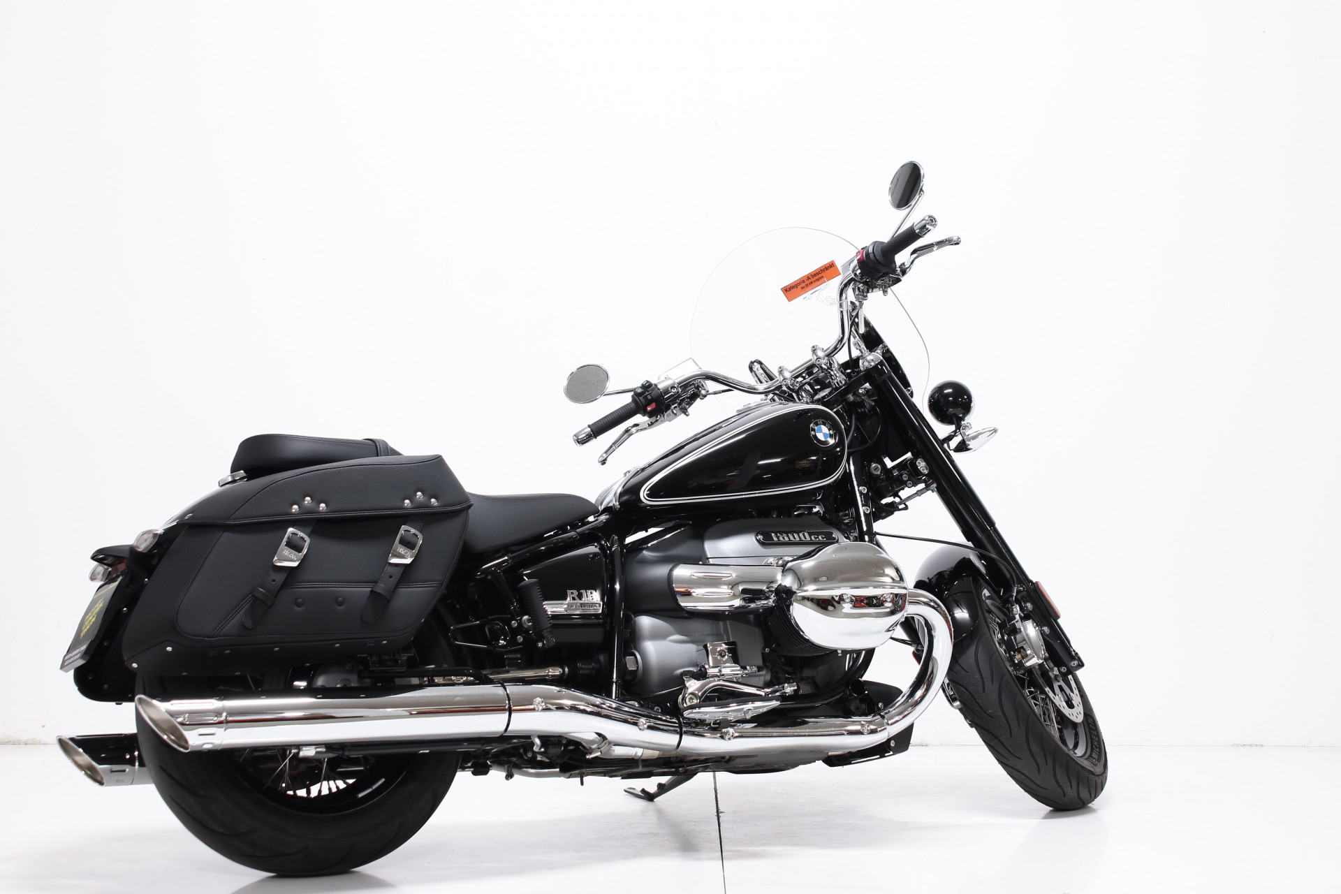 BMW R 18 Classic-showroom-element-2