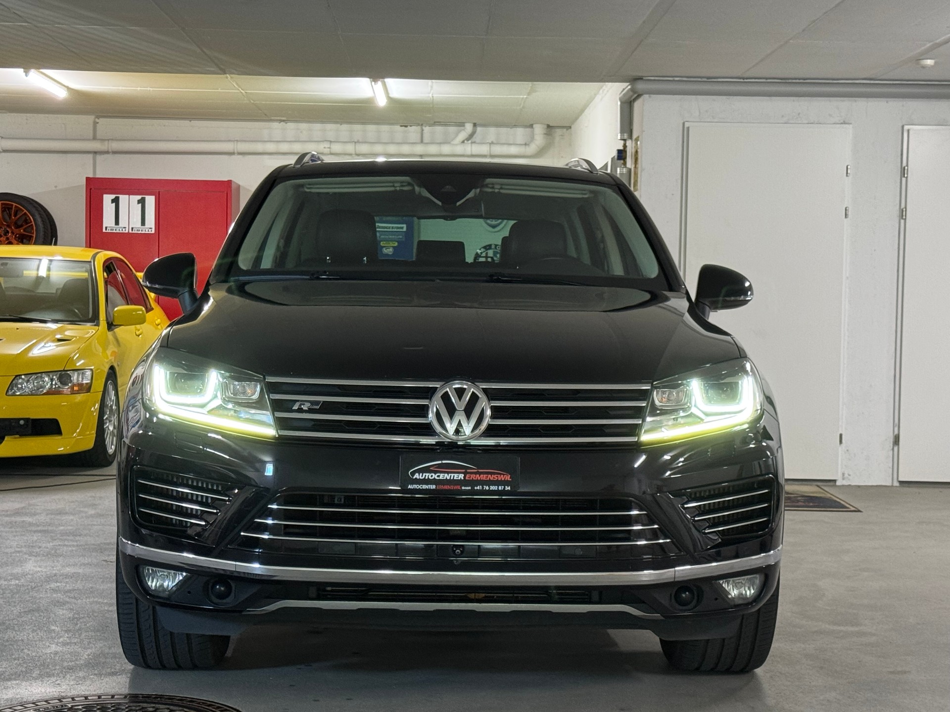 VW Touareg 3.0 TDI BMT R-Line Tiptronic, mit Anhängerkupplung-image-1