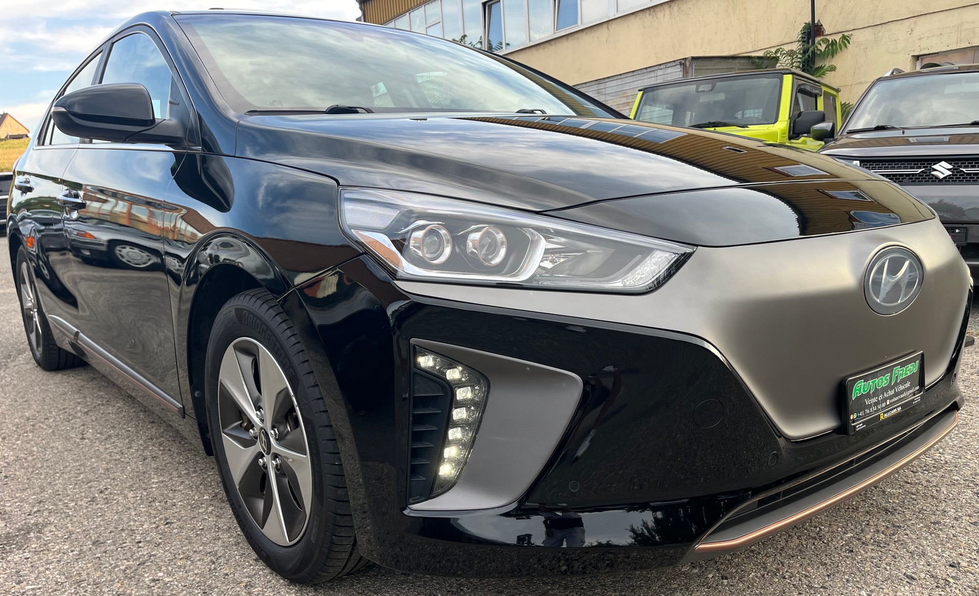 HYUNDAI Ioniq Launch Plus-image-2