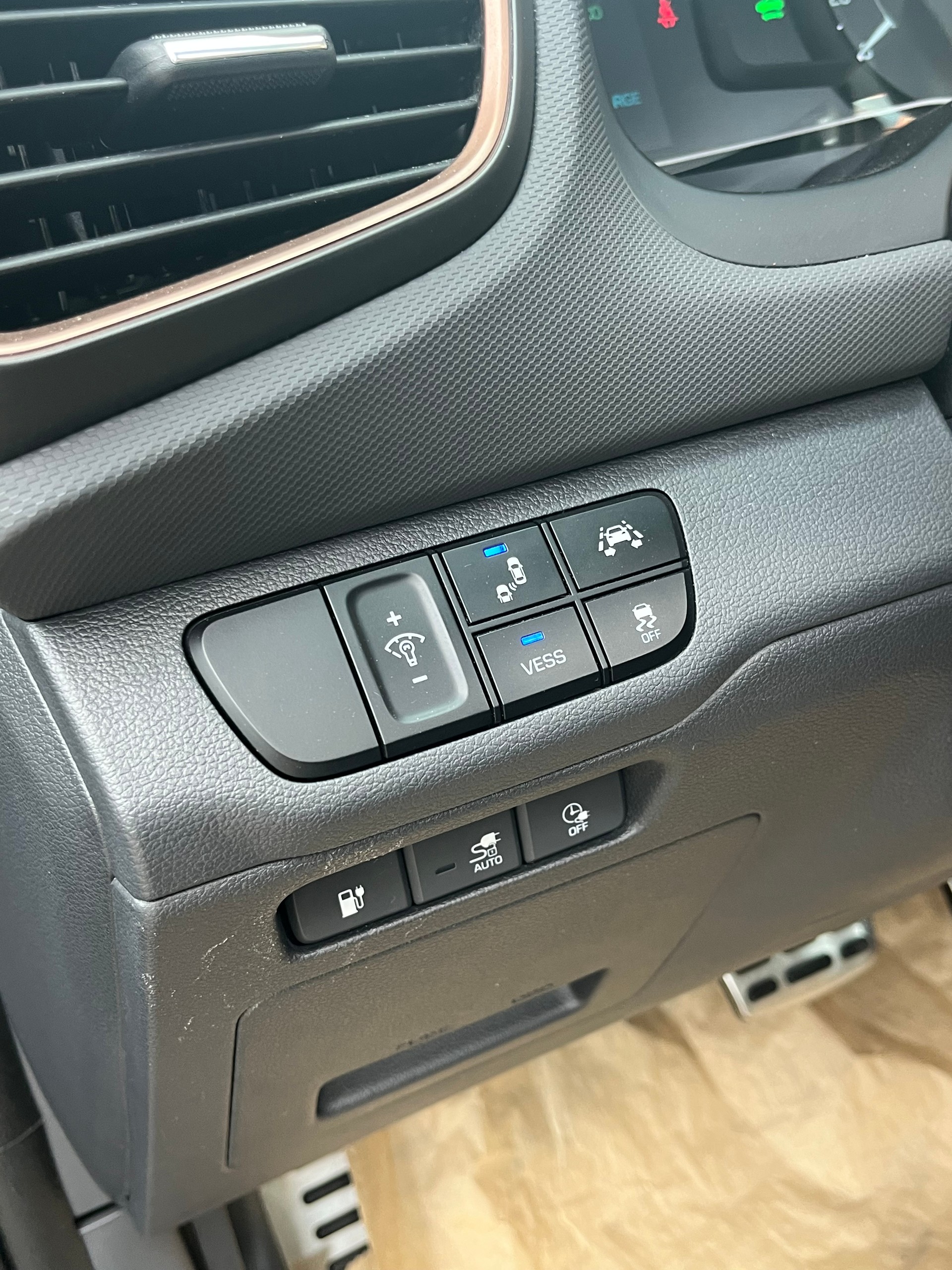 HYUNDAI Ioniq Launch Plus-image-13